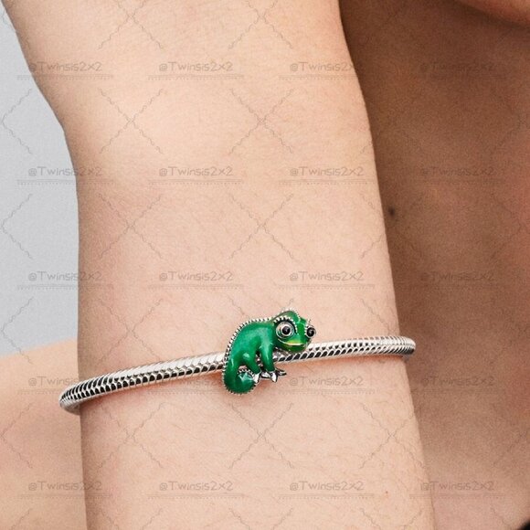 Pandora Disney Tangled Pascal Color-changing Charm|Pendant - Picture 2 of 2